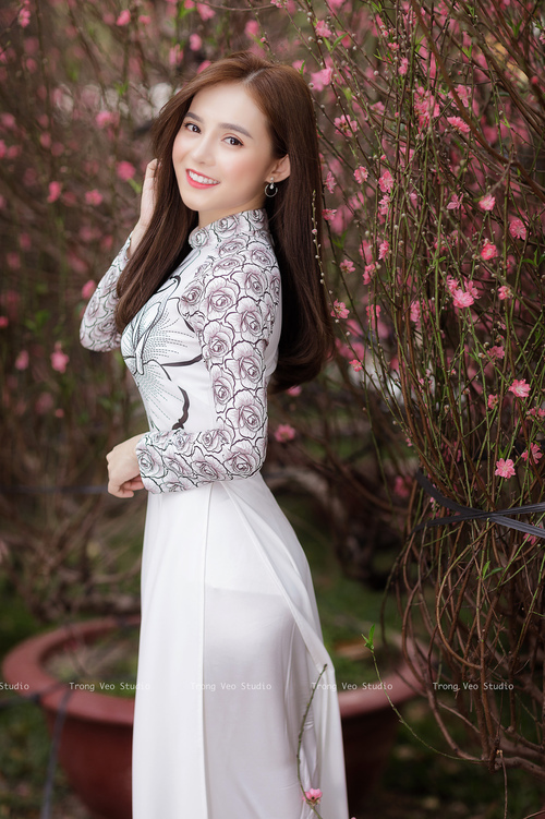 开云在线直播-重庆斯威在主场击败大连一方，全取三分，重庆斯威主场位置